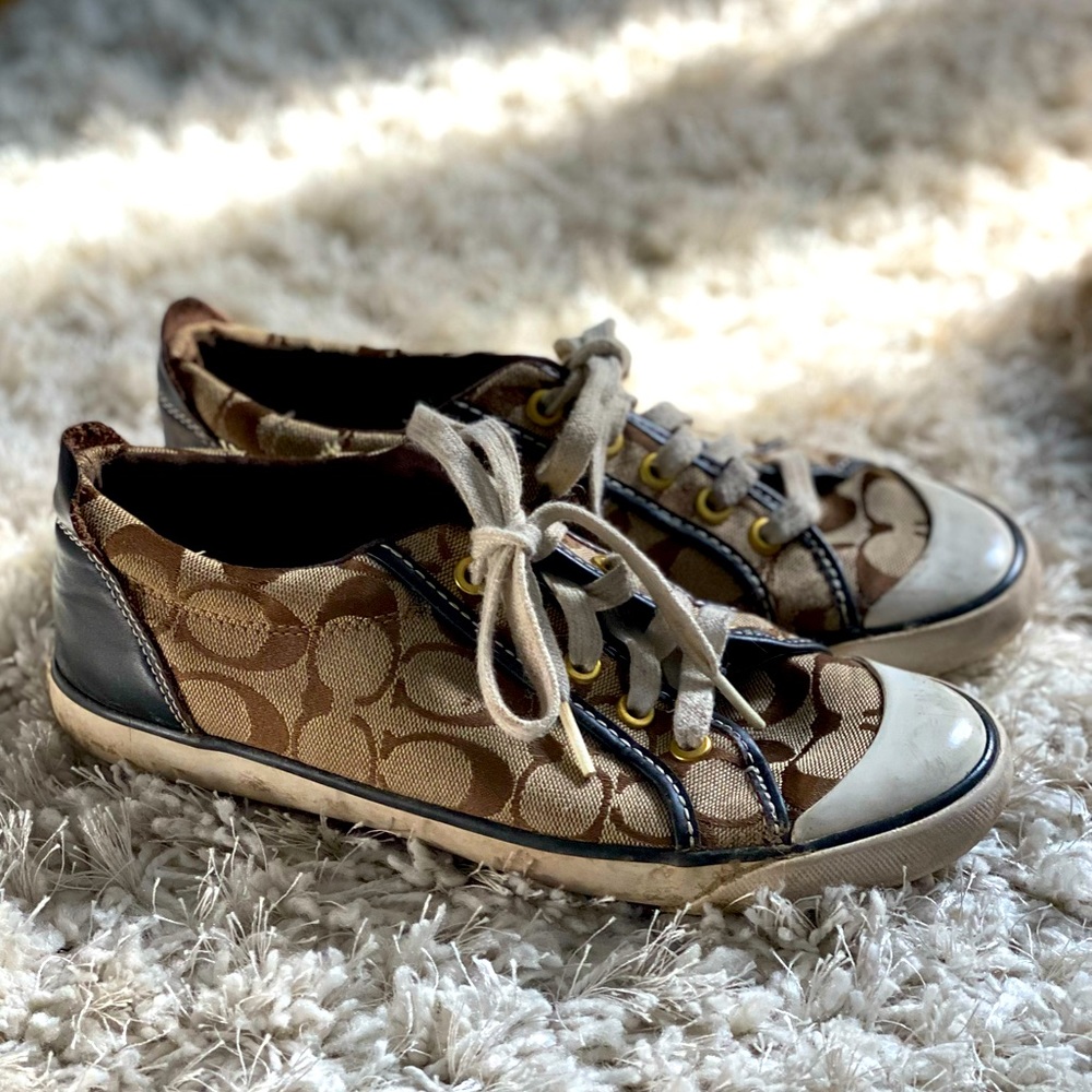 🌟 SOLD🌟 Coach sneakers